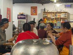 -苟味道老火锅(黄桷坪店)