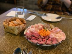 -羽深肉铺 Steak & Wine