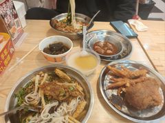 -柳州肥姨妈大骨螺蛳粉(东靖路店)