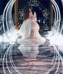 -Flora婚纱礼服定制租赁店