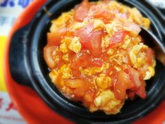 番茄炒蛋煲仔饭-中央财经大学-食堂