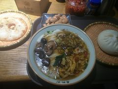 -易裕和·长沙米粉(竹塘西路店)