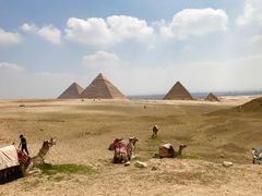 -吉萨金字塔群