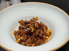 -红鼎豆捞·非遗鲍皇汤火锅(宝丰路店)