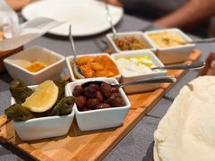 冷盘拼盘-Efes Turkish & Mediterranean Cuisine 艾菲斯餐厅(陆家嘴店)