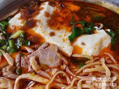 -老五鸡丝豆花面粉(瑞金北路68号院店)