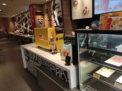 -麦当劳(汉口火车站候车室店)