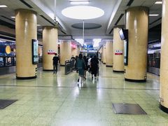 -建国门(地铁站)