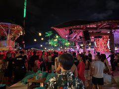 -FINNS Beach Club