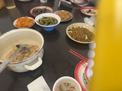 -冶建镜子·中国龙虾王(总店)