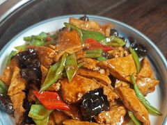 -人民公社铁锅炖·东北菜(卫国道店)