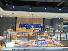 面包甜点陈列柜-巴黎贝甜(大宁国际商业广场店)