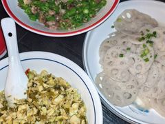 -小洞天柴火土菜馆