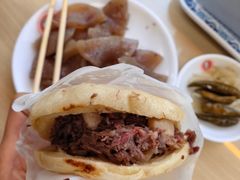 -闫家驴肉老店(华电一校店)