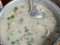 -洲心明记烧肉大粥(总店)
