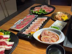 -山居屋炭火烧肉(厚街万达店)