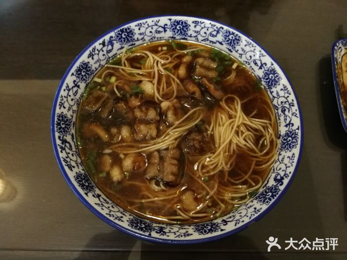 裕兴记•蟹黄面馆(人民广场店)红汤面底图片