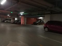 -成都银泰中心-停车场