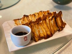 皮皮虾锅贴-奥华餐厅·老张记(台基厂店)
