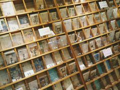 -猫的天空之城概念书店(印象城购物中心店)