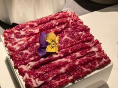 -左庭右院鲜牛肉火锅黑金店(陆家嘴中心店)