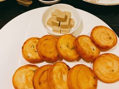 鹅肝酱葱油饼-甄御•海鲜新青岛菜(麦岛店)