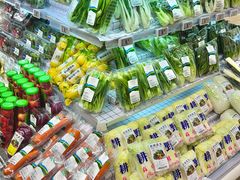 -华润万家(凯德广场店)