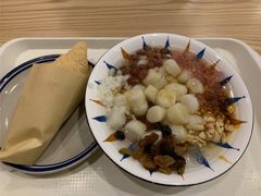 冰汤圆-正南齐北·老街糯米团(洪崖洞店)