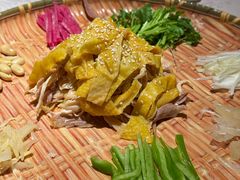 -维园悦谱·海派家常菜(乌鲁木齐南路店)