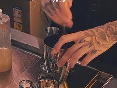 -Shift cocktail bar鸡尾酒吧