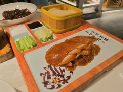 特色烤鸭-荷塘秋月·本帮江浙菜(国权路店)