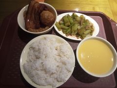 -超意兴·把子肉(省博物馆店)
