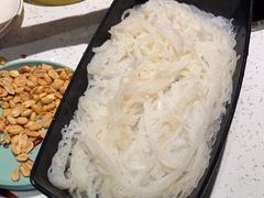 -三人行骨头王火锅(长寿店)
