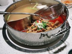 -左庭右院鲜牛肉火锅(环球港店)