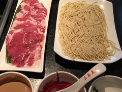 -焱三乐四川火锅店(经纬街店)