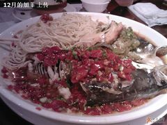 鸳鸯鱼头配面-望湘园·湖南菜(宏伊店)