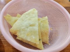 葱花油饼-逍遥镇刘相五胡辣汤豆沫馆(康复中街店)