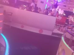 -巴特餐饮6加1音乐餐吧·新疆菜