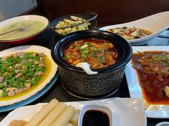 -万重锦·人文川菜馆(骡马市店)