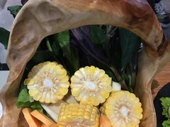 -东椰·海南椰子鸡火锅(朝阳门店)