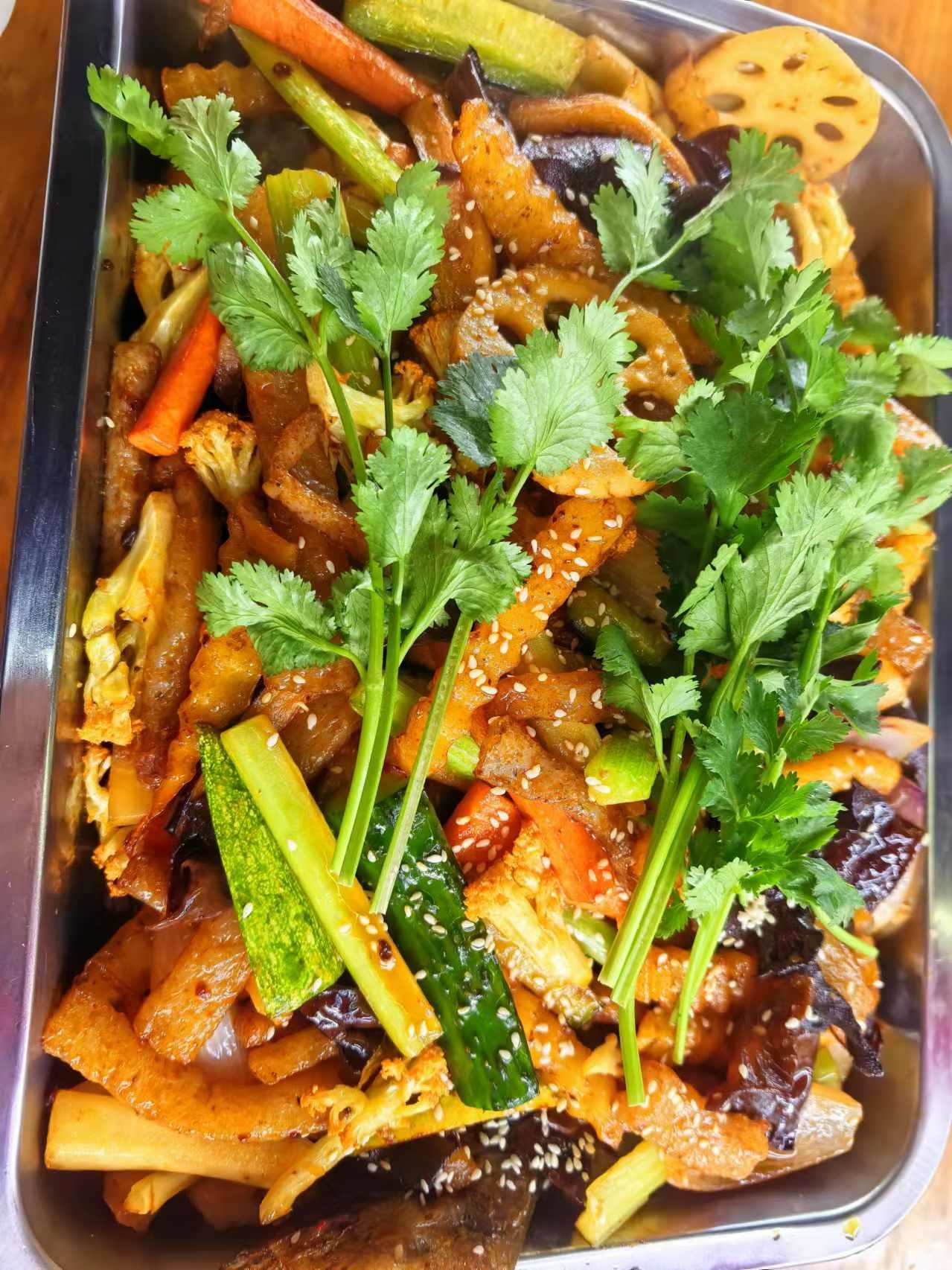 健康好味烤鱼蔬菜