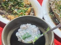 -先鲜鲫鱼粥