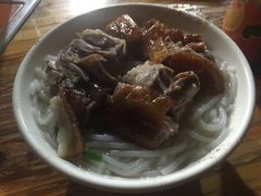 -香辉食馆(新兴路店)