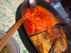 -鸿姐老火锅(疁城新天地店)