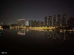 -南京眼步行桥