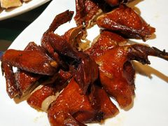 红烧乳鸽-兰桂坊粤泰美食(较场西店)