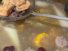 -潮汕三宝鲜牛肉火锅