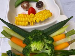 -水桶王国主题餐厅·聚会·生日派对·亲子活动·家庭套餐(亚龙湾希尔顿店)