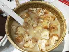 老济南甜沫-闫府私房菜·百年鲁菜(恒隆店)