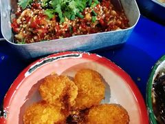 -马路边边串串香(苗栗路店)
